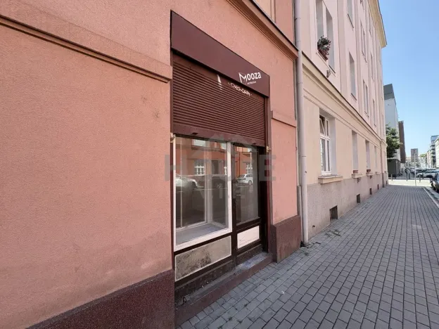 Pronájem kanceláře, Praha - Holešovice, Přístavní, 17 m2