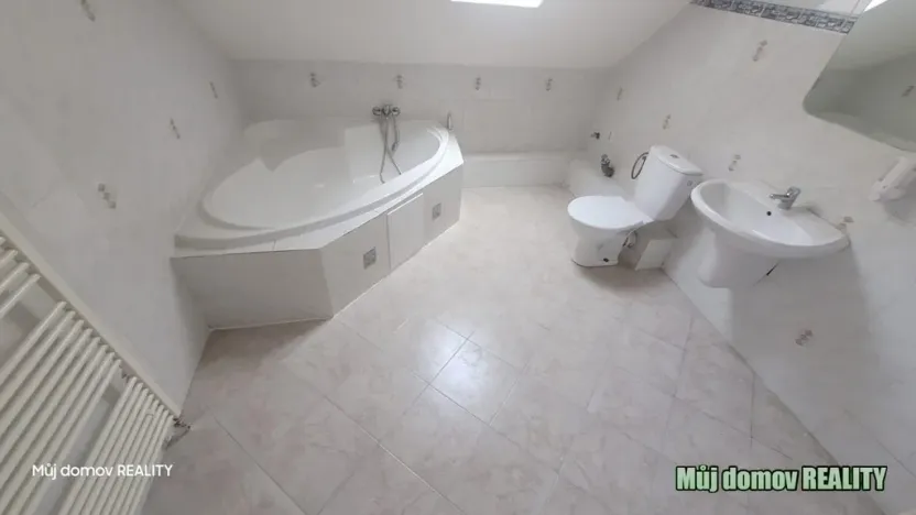 Pronájem bytu 4+kk, Praha - Horní Počernice, 103 m2
