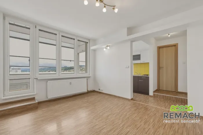 Pronájem bytu 1+kk, Zlín, Ševcovská, 33 m2