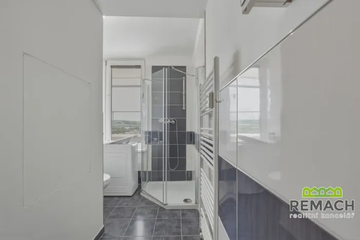 Pronájem bytu 1+kk, Zlín, Ševcovská, 33 m2