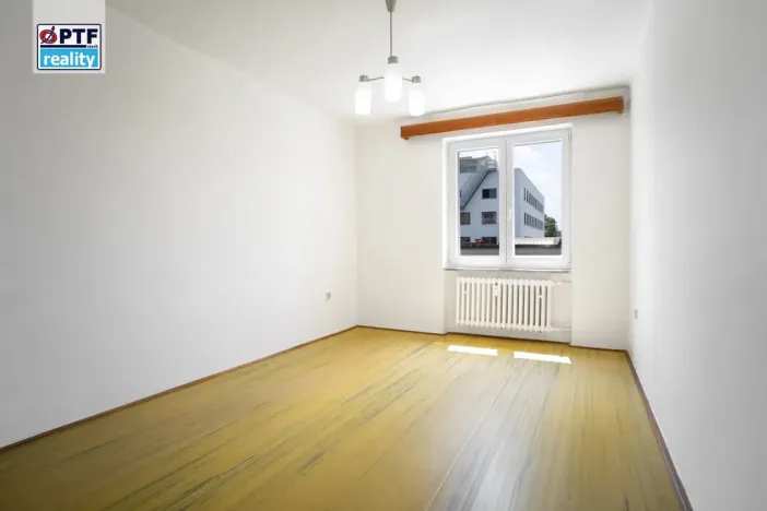 Pronájem bytu 3+1, Plzeň, Pod Vrchem, 75 m2