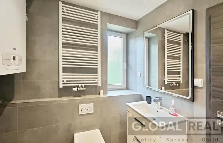 Pronájem bytu 2+1, Jihlava, Ladova, 61 m2