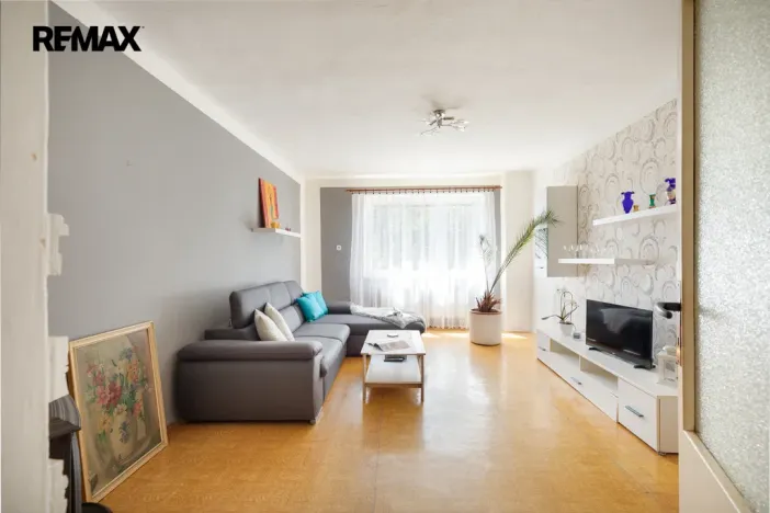 Prodej bytu 2+1, Louka u Litvínova, Husova, 73 m2