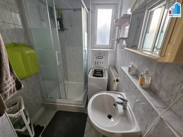Pronájem pokoje, Plzeň - Lobzy, Republikánská, 20 m2