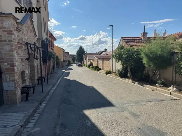 Prodej vinného sklepa, Valtice, 38 m2