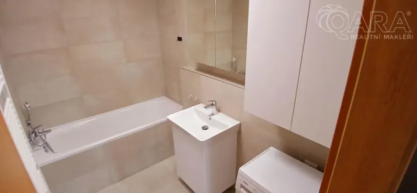 Pronájem bytu 3+kk, Praha - Řepy, Laudova, 84 m2
