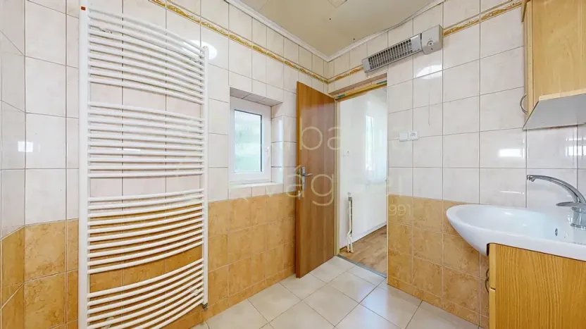 Prodej rodinného domu, Borohrádek, Čapkova, 166 m2