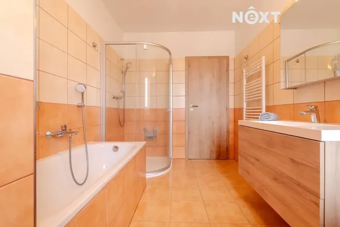 Prodej bytu 4+kk, Trhové Sviny, Za Pilou, 95 m2