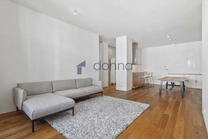 Pronájem bytu 3+kk, Praha, Laubova, 109 m2