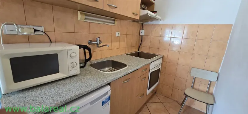 Pronájem bytu 1+kk, Kuřim, Smetanova, 25 m2