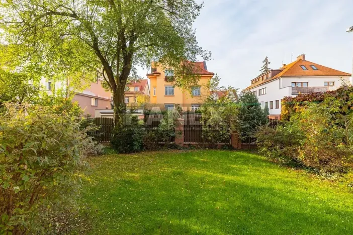 Pronájem rodinného domu, Praha - Dejvice, Hermelínská, 180 m2