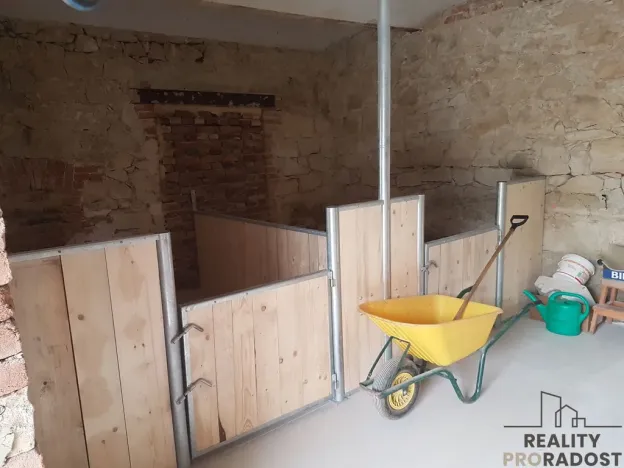 Prodej zemědělské usedlosti, Vanovice, 450 m2
