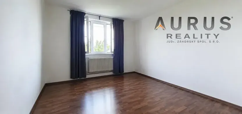 Pronájem bytu 3+1, Praha - Radotín, Živcová, 90 m2
