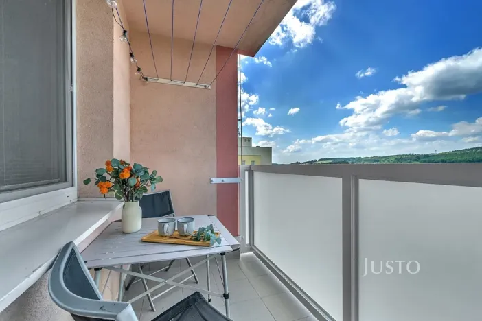 Prodej bytu 1+kk, Týnec nad Sázavou, Okružní, 37 m2