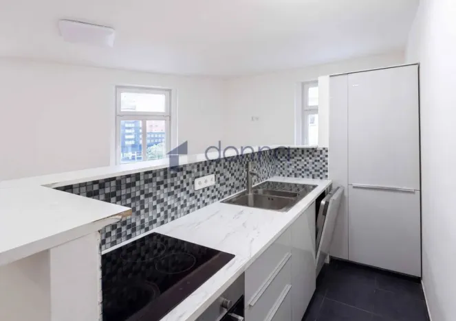 Pronájem činžovního domu, Praha, Jandova, 626 m2
