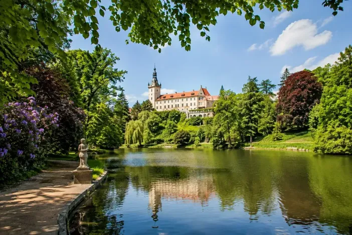 Prodej bytu 3+1, Průhonice, Školní, 60 m2