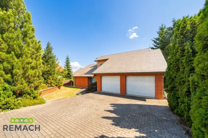 Prodej rodinného domu, Buchlovice, 235 m2