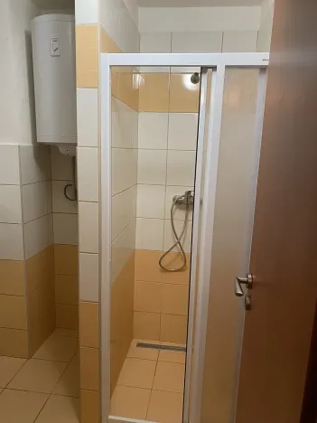 Pronájem bytu 1+kk, Praha - Michle, Počátecká, 24 m2