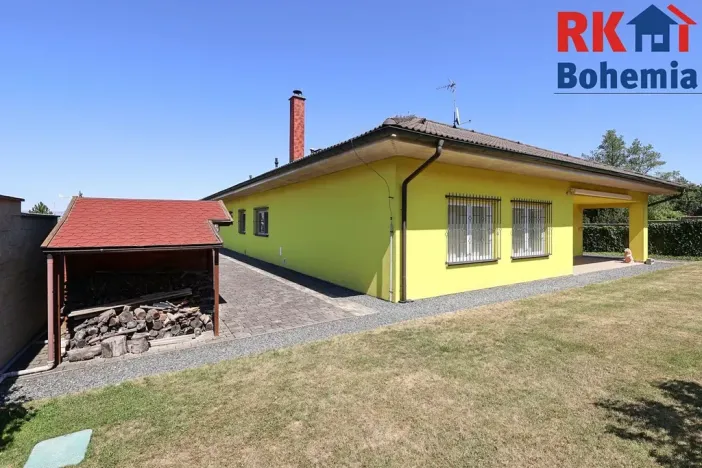 Prodej rodinného domu, Šestajovice, U Pole, 266 m2
