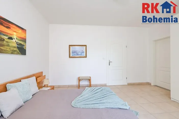 Prodej rodinného domu, Šestajovice, U Pole, 266 m2