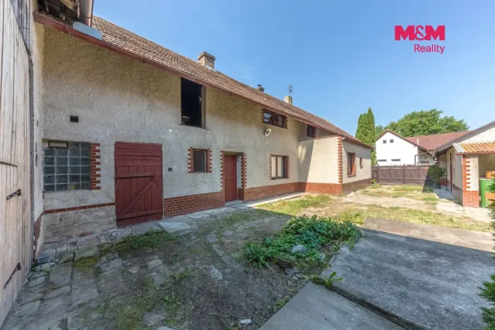Prodej rodinného domu, Činěves, 161 m2