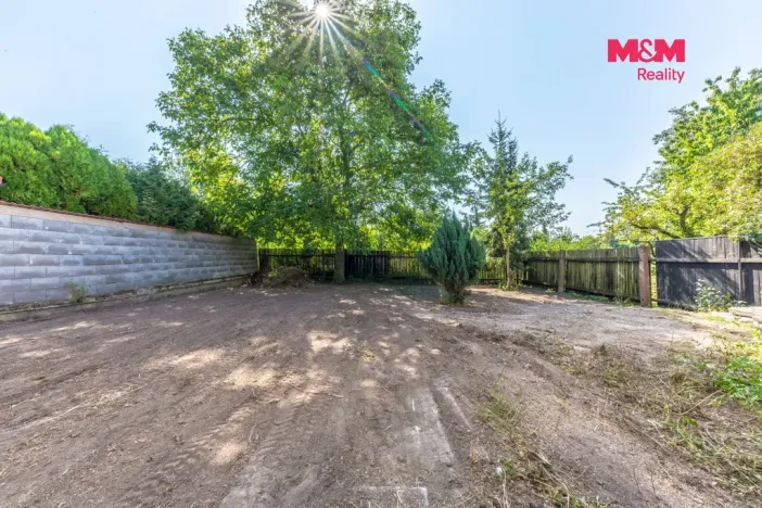 Prodej rodinného domu, Činěves, 161 m2