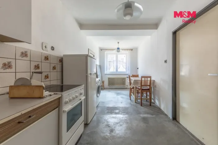 Prodej rodinného domu, Činěves, 161 m2
