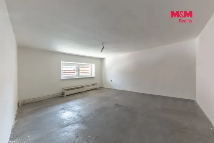 Prodej rodinného domu, Činěves, 161 m2