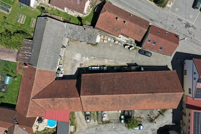 Prodej vícegeneračního domu, Kamenice, 1737 m2