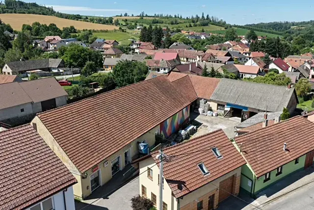 Prodej vícegeneračního domu, Kamenice, 1737 m2