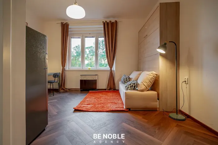 Pronájem bytu 1+kk, Praha - Holešovice, Tovární, 31 m2