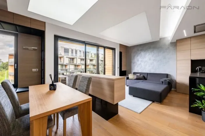 Prodej bytu 2+kk, Praha - Libeň, Menclova, 66 m2
