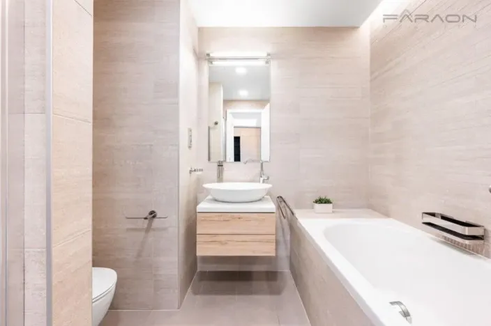 Prodej bytu 2+kk, Praha - Libeň, Menclova, 66 m2