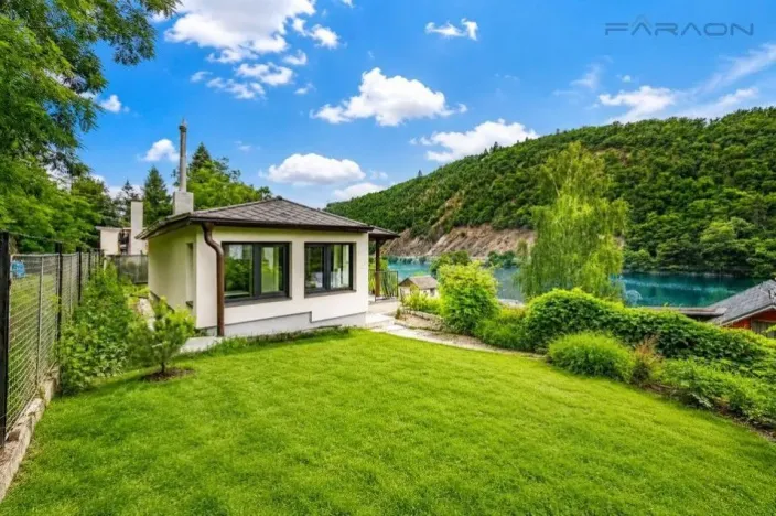 Prodej chalupy, Štěchovice, 40 m2