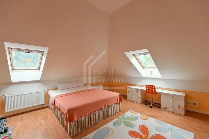 Pronájem rodinného domu, Praha - Čimice, Na průhonu, 310 m2