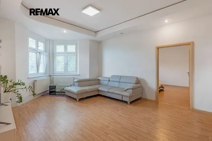 Pronájem bytu 4+kk, Praha - Smíchov, Pod tratí, 111 m2