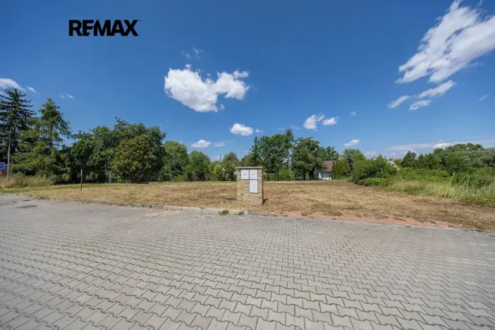 Prodej pozemku pro bydlení, Praha - Šeberov, K Újezdu, 695 m2