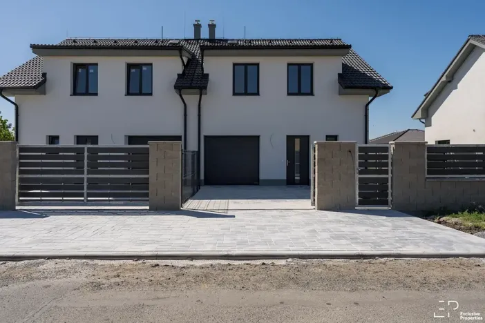 Prodej rodinného domu, Přerov nad Labem, 127 m2