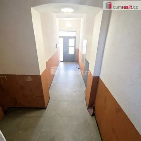Pronájem bytu 2+1, Děčín - Děčín II-Nové Město, Kamenická, 70 m2