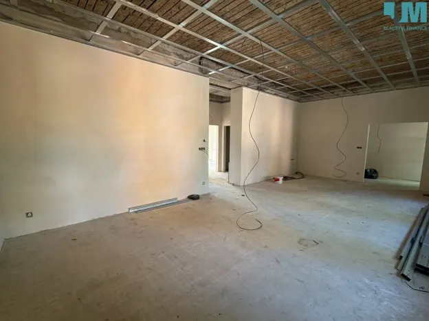 Prodej bytu 3+kk, Býchory, 112 m2