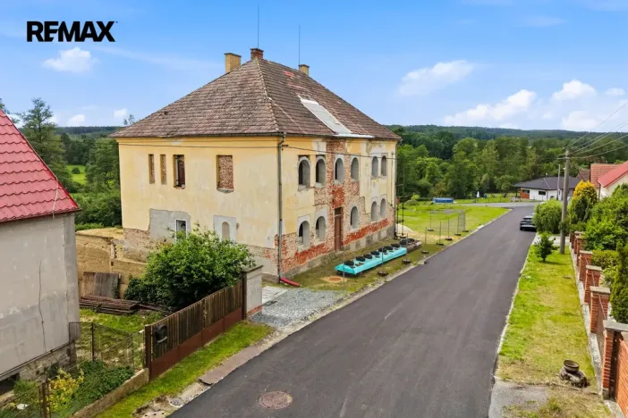 Prodej vícegeneračního domu, Zemětice - Čelákovy, 735 m2