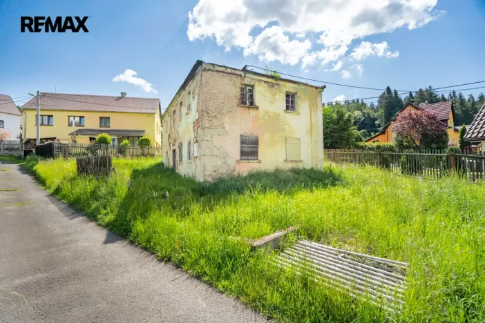 Prodej pozemku pro bydlení, Bečov nad Teplou - Vodná, 579 m2