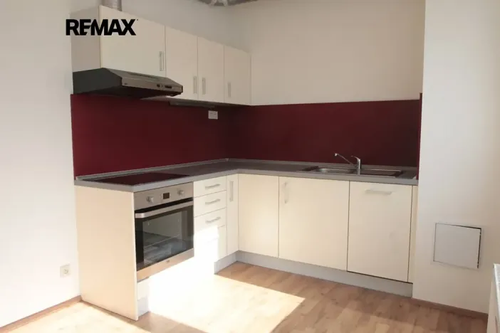 Pronájem bytu 2+kk, Kolín, Antonína Dvořáka, 52 m2