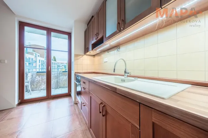 Pronájem bytu 3+kk, Praha - Dejvice, Lindleyova, 79 m2