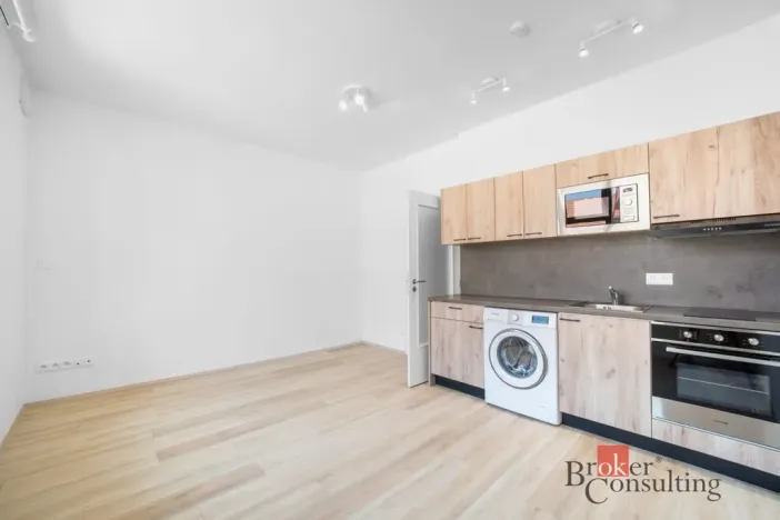 Prodej bytu 1+kk, Brno - Horní Heršpice, Sokolova, 23 m2