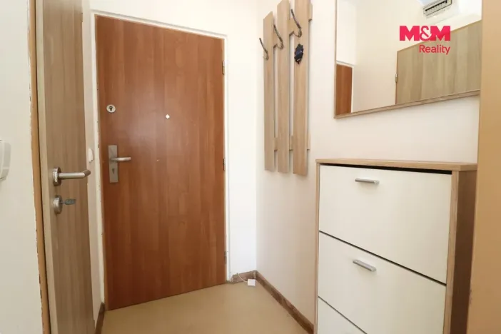 Prodej bytu 1+kk, Chodov, Jiráskova, 19 m2