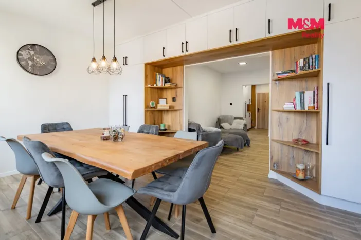 Prodej bytu 3+1, Hluboká nad Vltavou, Nerudova, 66 m2