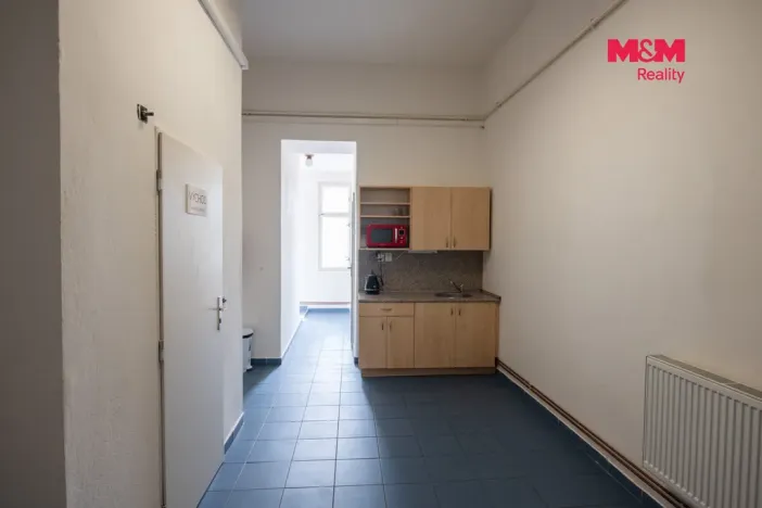 Pronájem kanceláře, Pardubice - Zelené Předměstí, 17. listopadu, 24 m2
