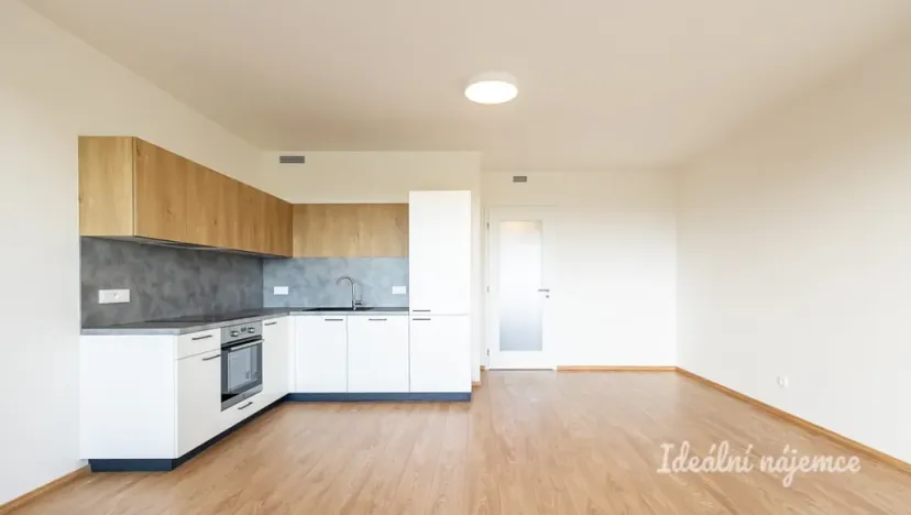 Pronájem bytu 3+kk, Praha - Kamýk, Zimova, 70 m2