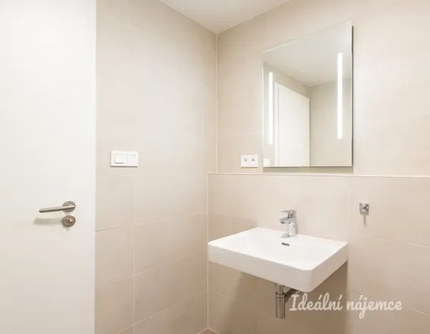 Pronájem bytu 3+kk, Praha - Kamýk, Zimova, 70 m2